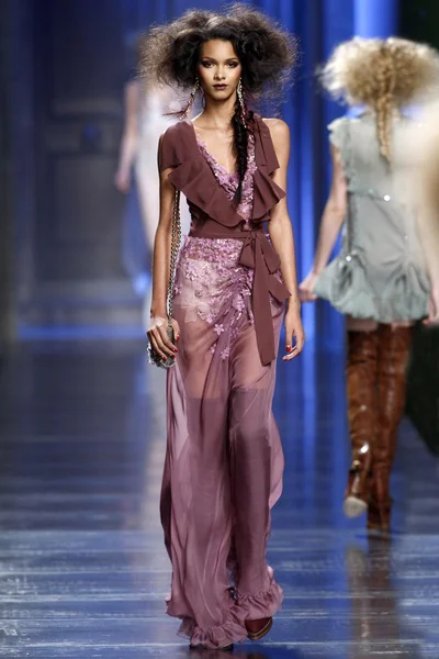 Look 35
